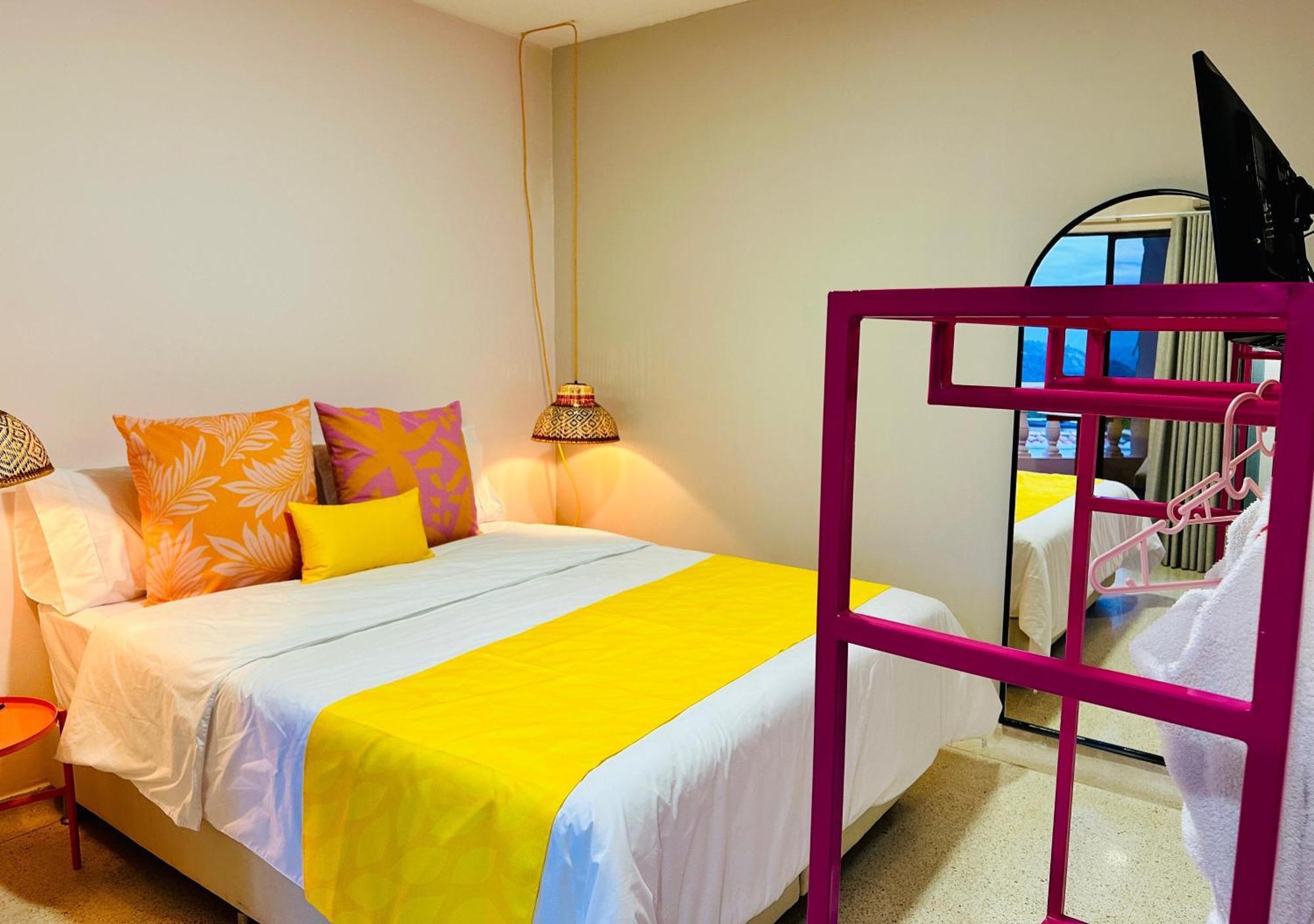 Del Tropico Hotel Sopetran Bagian luar foto