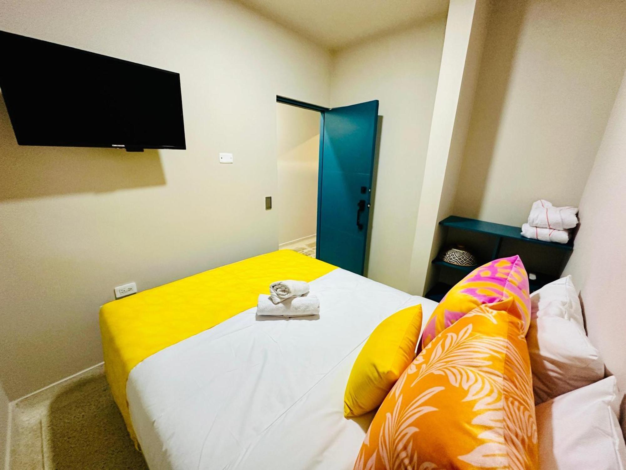 Del Tropico Hotel Sopetran Bagian luar foto