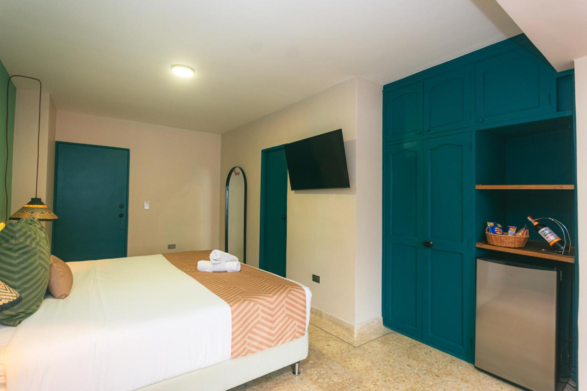 Del Tropico Hotel Sopetran Bagian luar foto