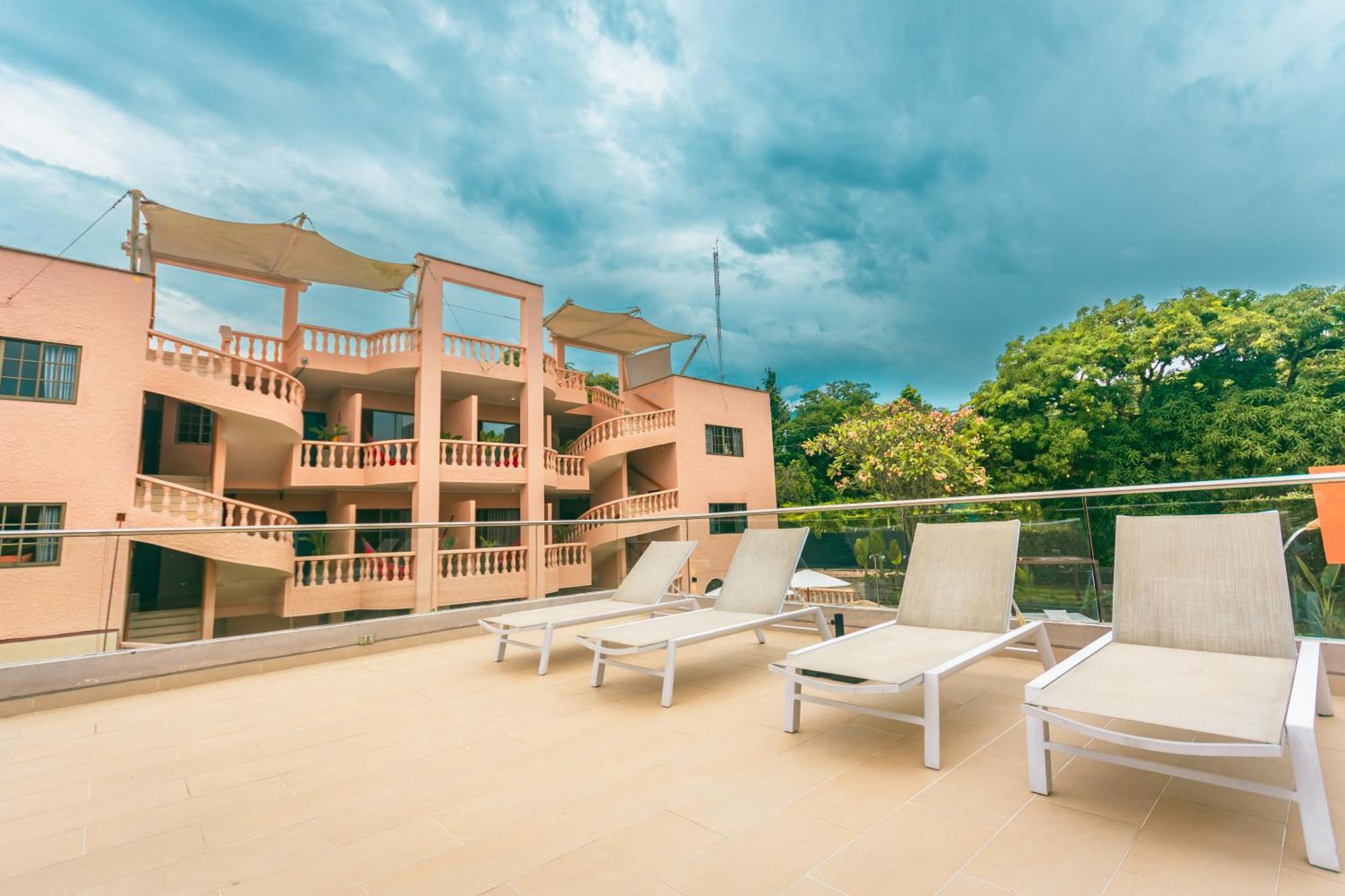 Del Tropico Hotel Sopetran Bagian luar foto
